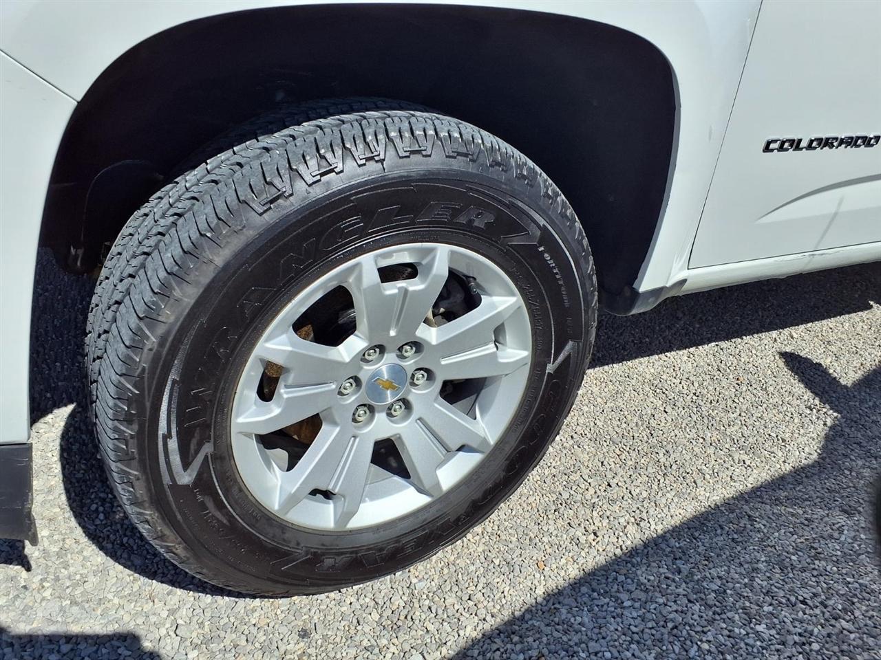 Chevrolet Colorado 4WD Ext Cab 128" Work Truck 2022