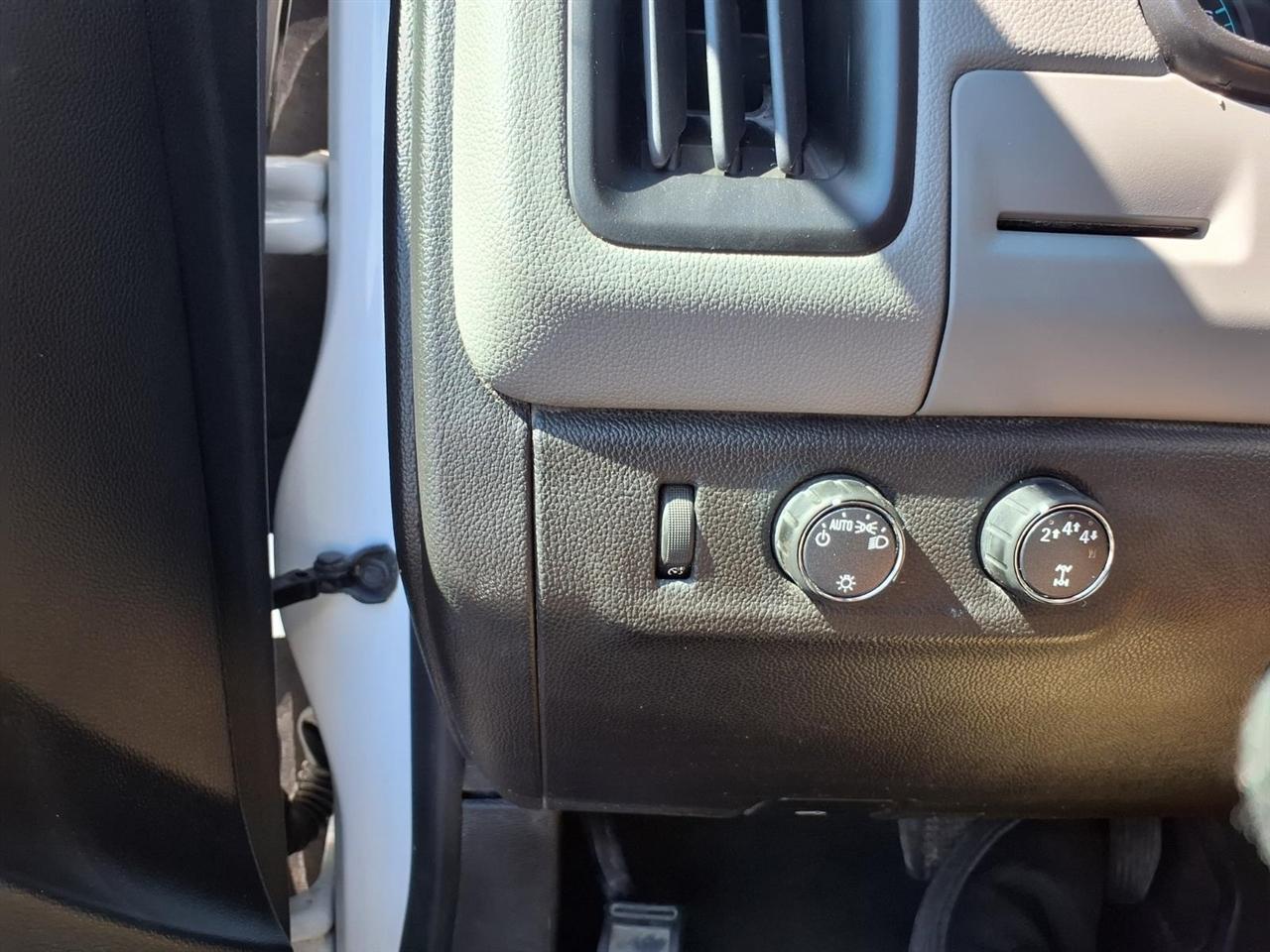 Chevrolet Colorado 4WD Ext Cab 128" Work Truck 2022