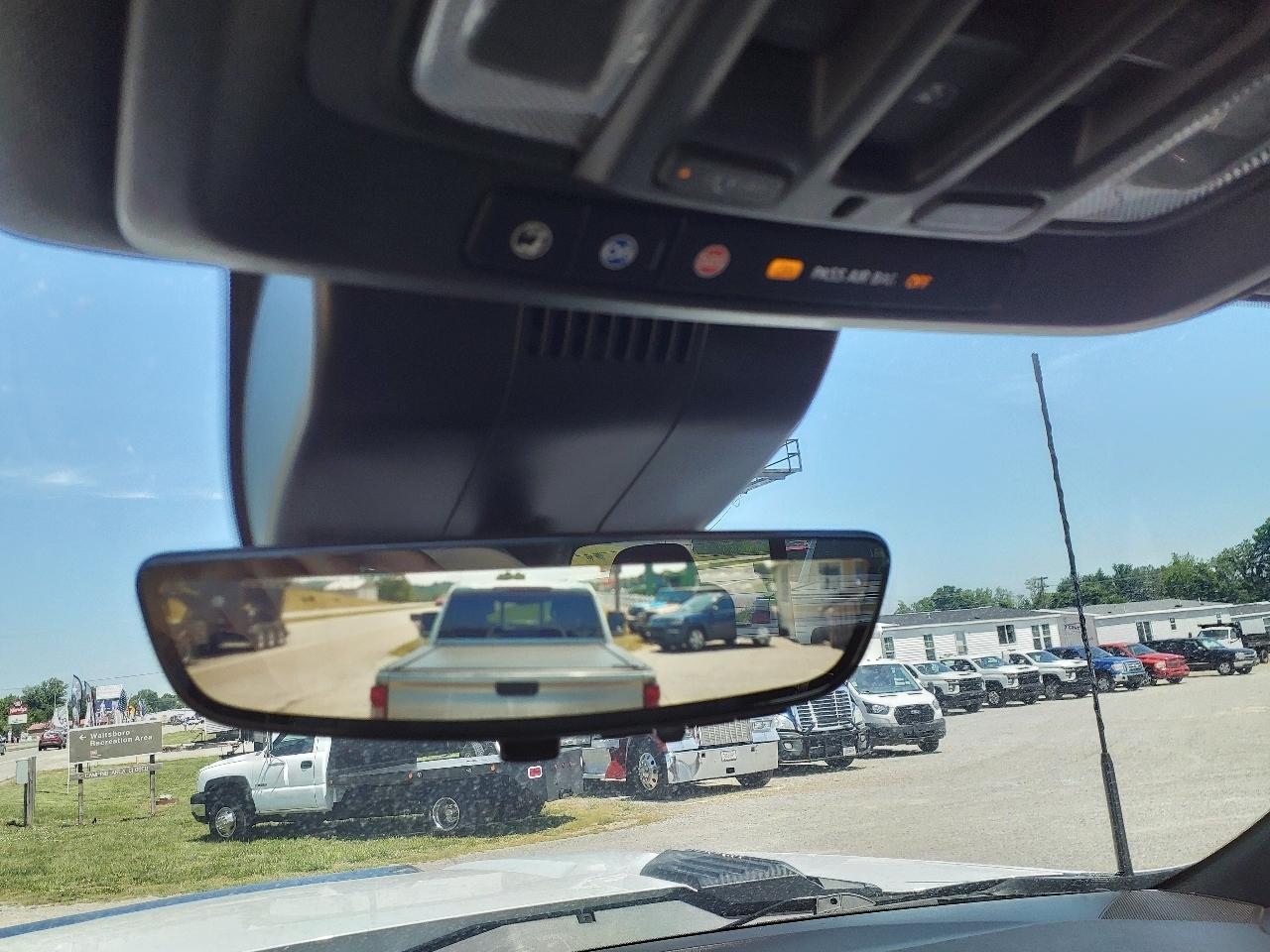 Chevrolet Silverado 2500HD 4WD Crew Cab 159" High Country 2024