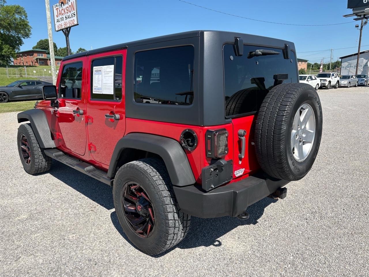 Jeep Wrangler Unlimited 4WD 4dr Sport 2014