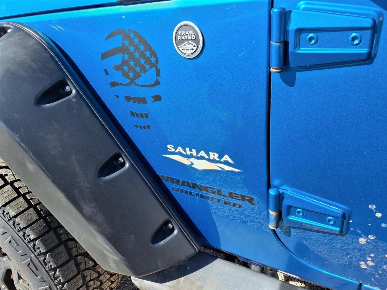 Jeep Wrangler Unlimited 4WD 4dr Sahara 2015