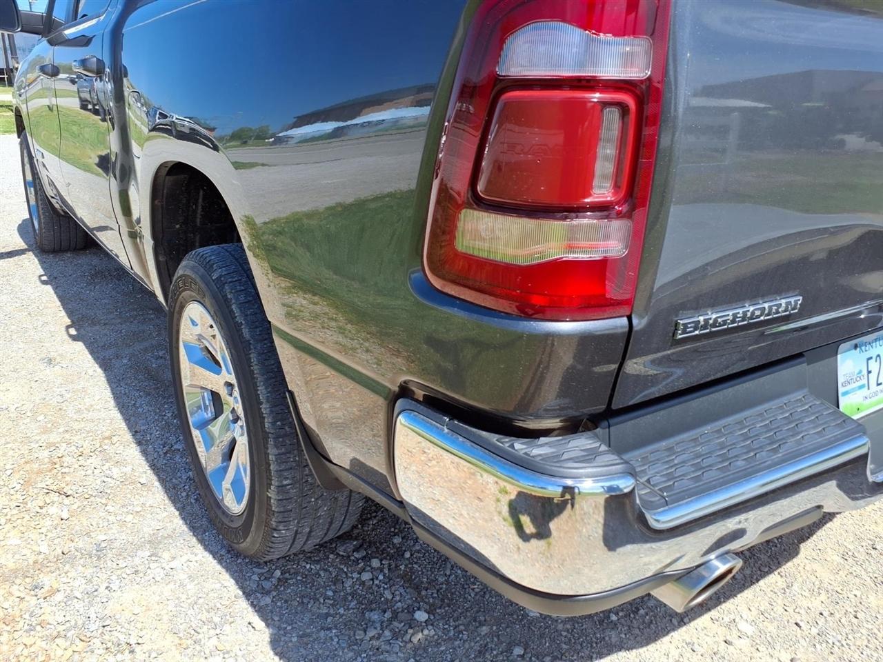 RAM 1500 Big Horn/Lone Star 4x4 Crew Cab 5'7" Box 2019