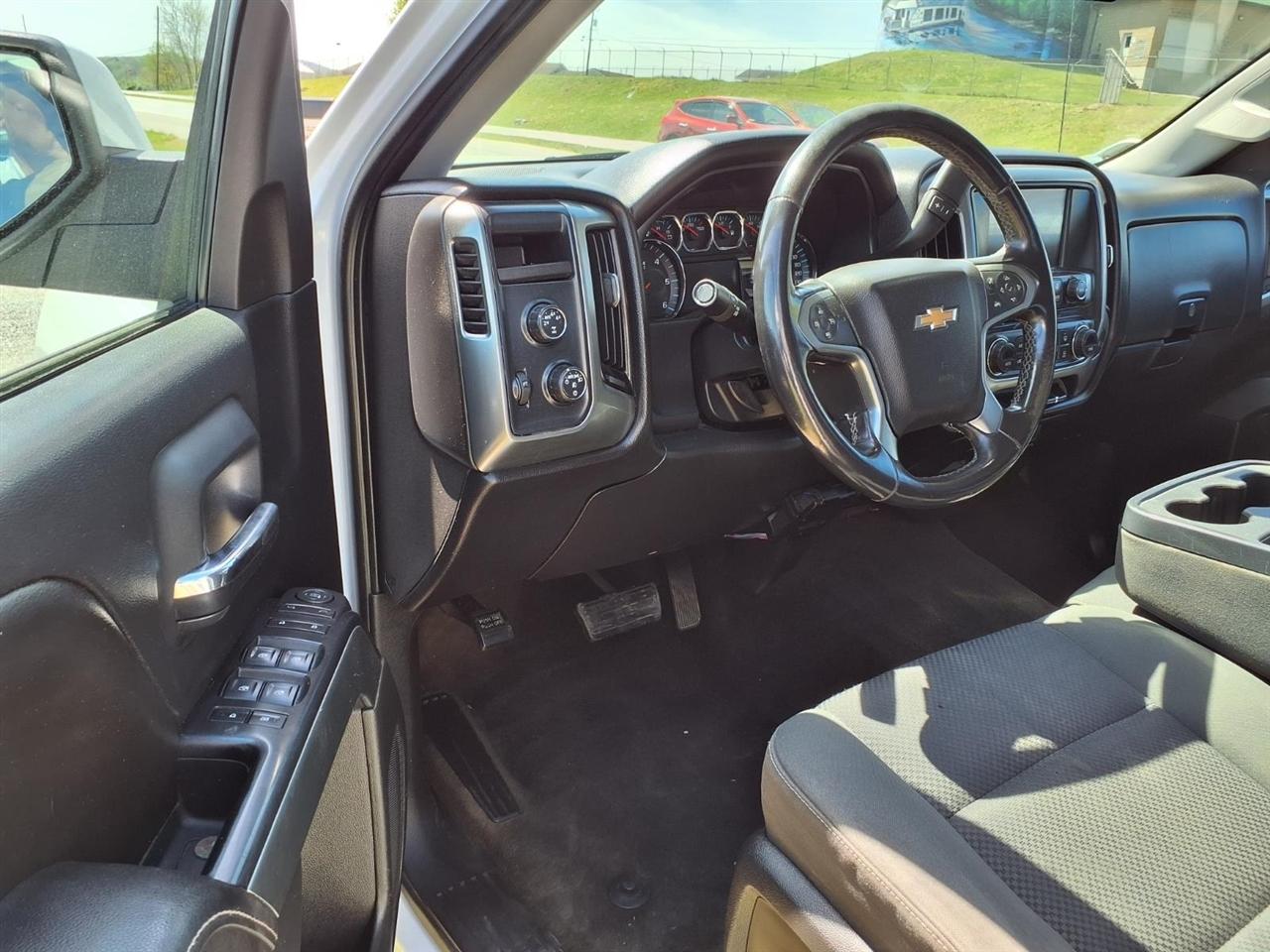 Chevrolet Silverado 1500 4WD Double Cab 143.5" LT w/1LT 2015