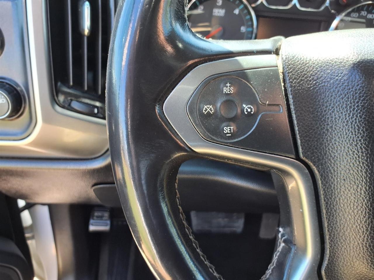 Chevrolet Silverado 1500 4WD Double Cab 143.5" LT w/1LT 2015