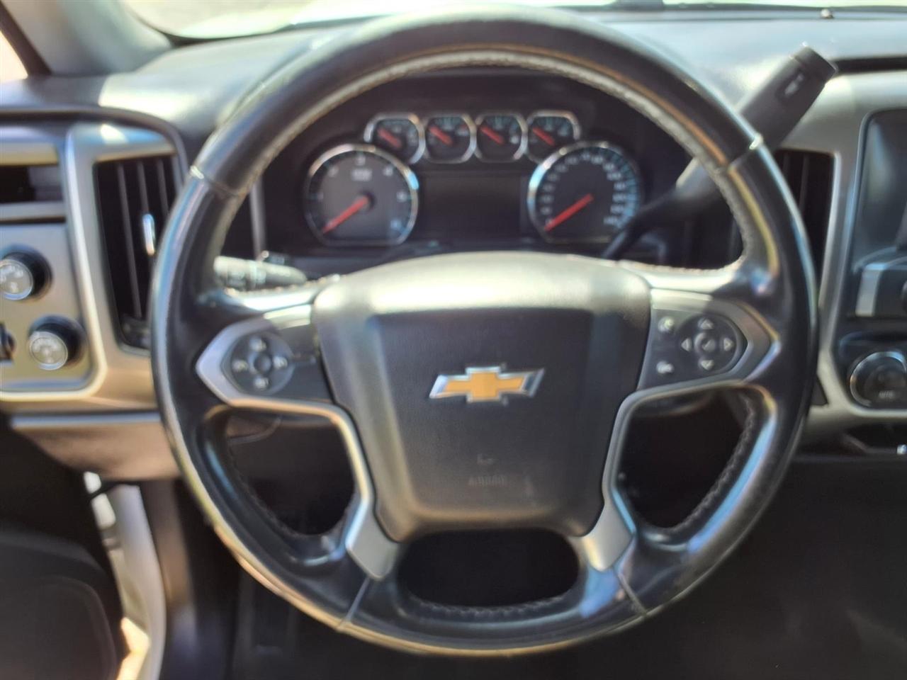 Chevrolet Silverado 1500 4WD Double Cab 143.5" LT w/1LT 2015