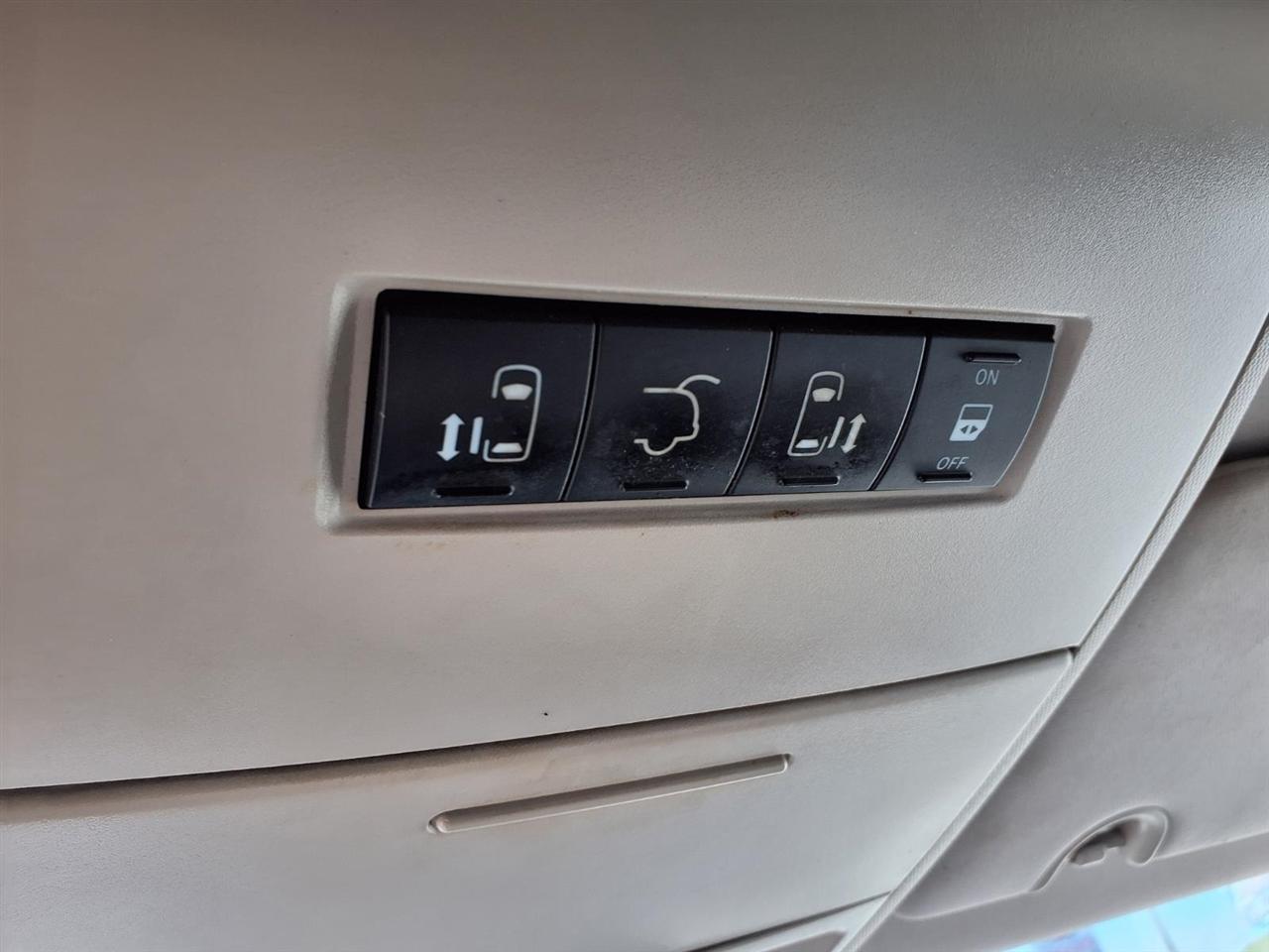 Chrysler Town & Country 4dr Wgn Touring 2014