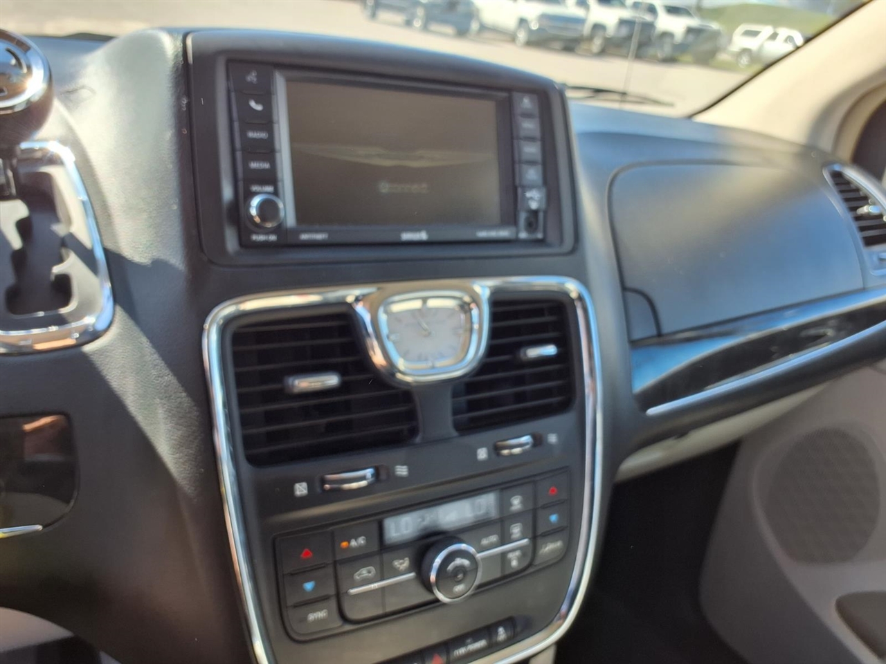 Chrysler Town & Country 4dr Wgn Touring 2014