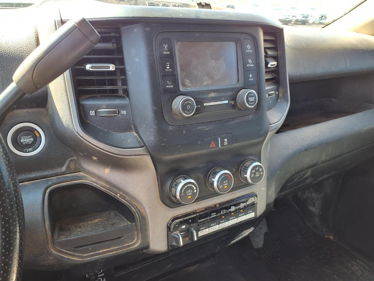 RAM 5500 Chassis Cab Tradesman 4x2 Reg Cab 60" CA 144.5" WB 2019