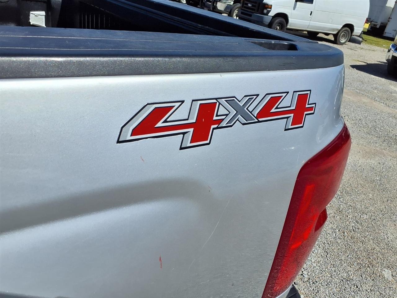 Chevrolet Silverado 1500 4WD Crew Cab 143.5" LTZ w/1LZ 2016