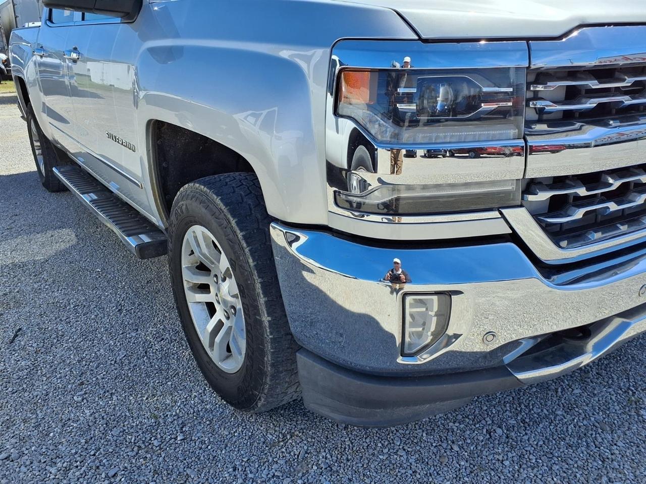 Chevrolet Silverado 1500 4WD Crew Cab 143.5" LTZ w/1LZ 2016