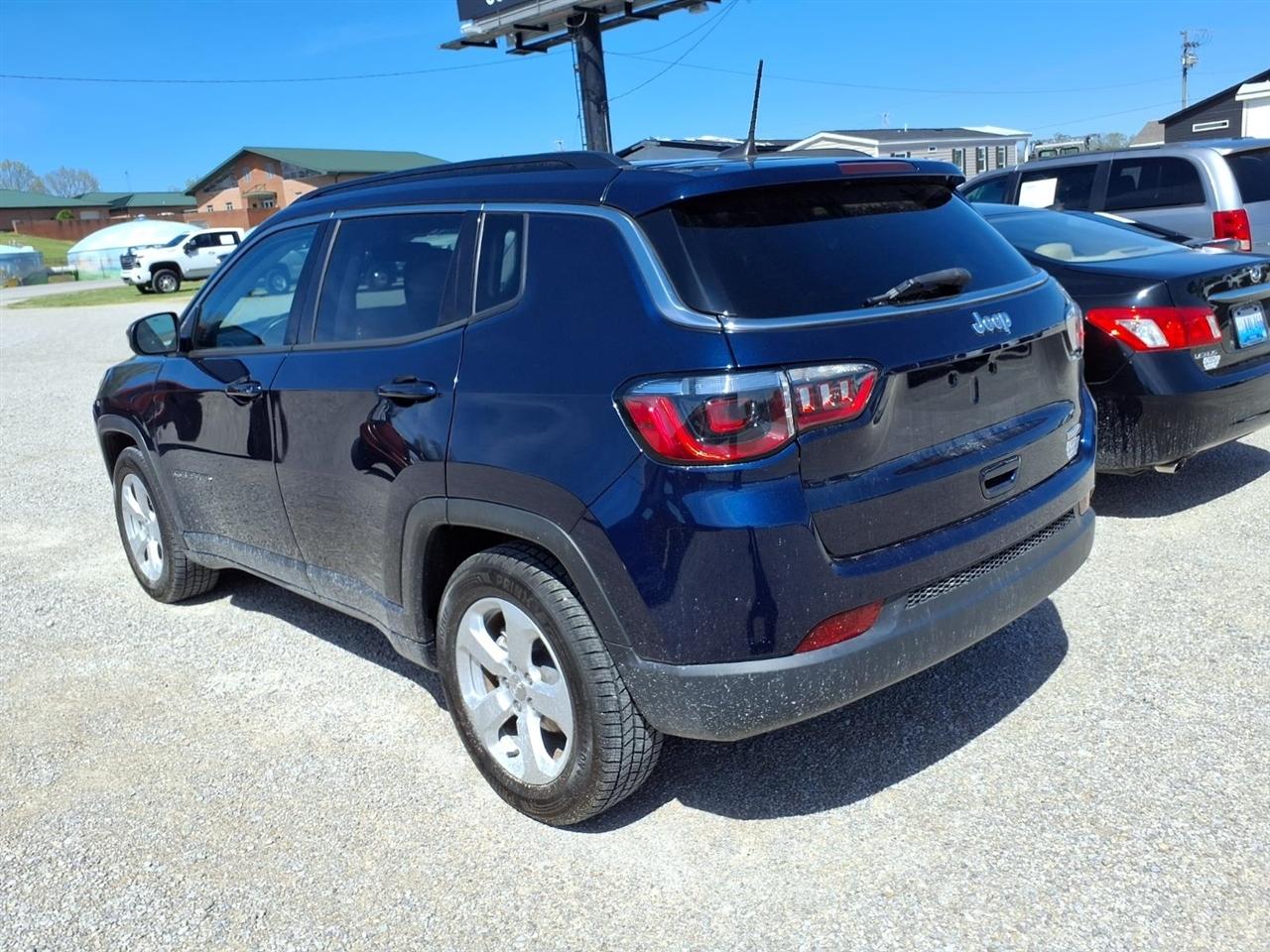 Jeep Compass Latitude FWD 2021