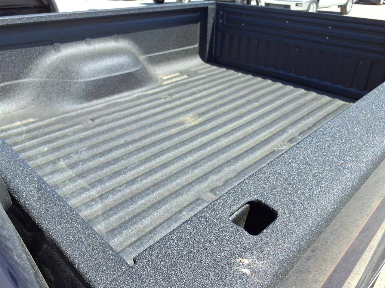 Ford F-150 Reg Cab 116.8" WB 1995
