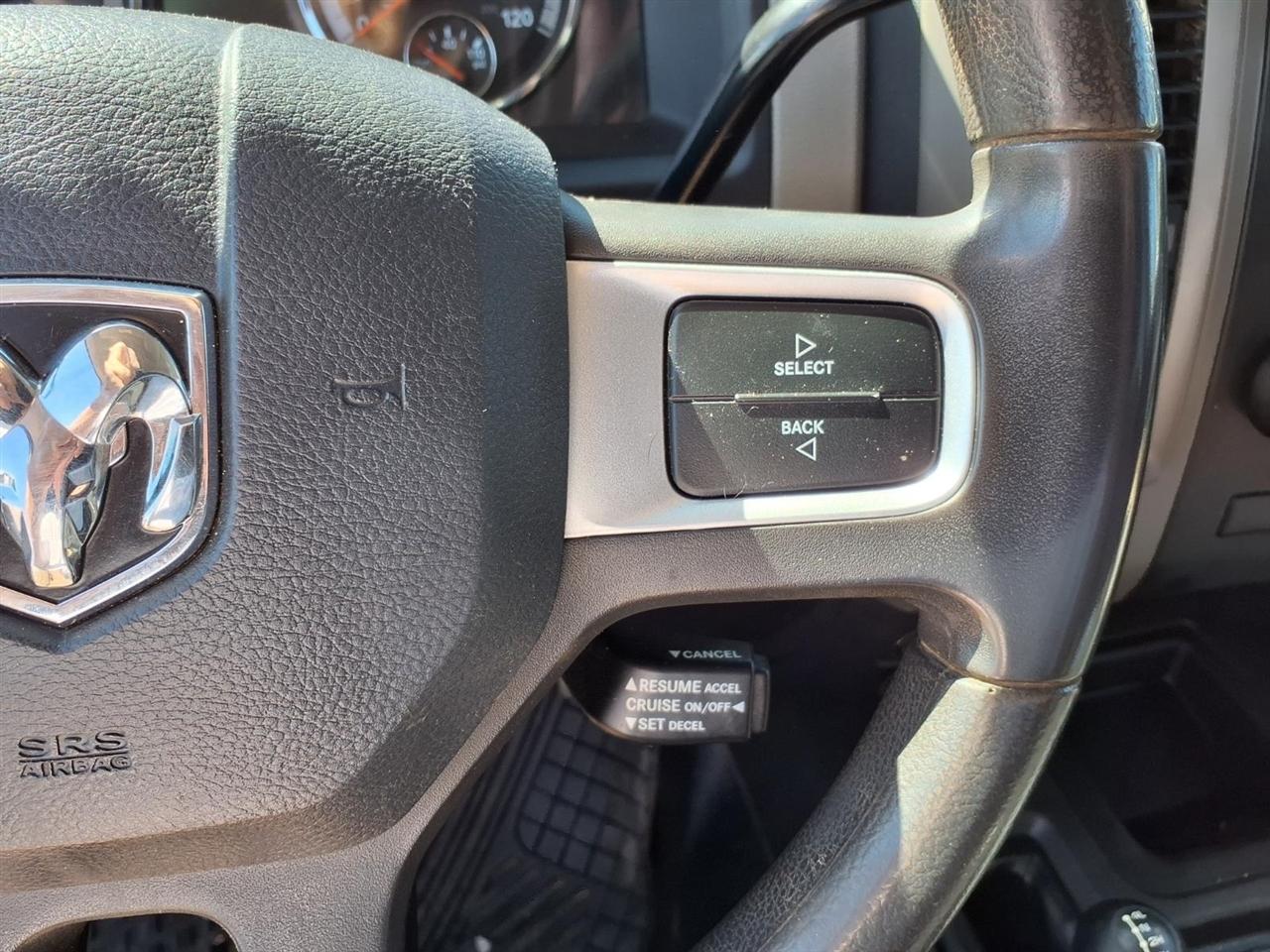 RAM 3500 4WD Crew Cab 169" ST 2011