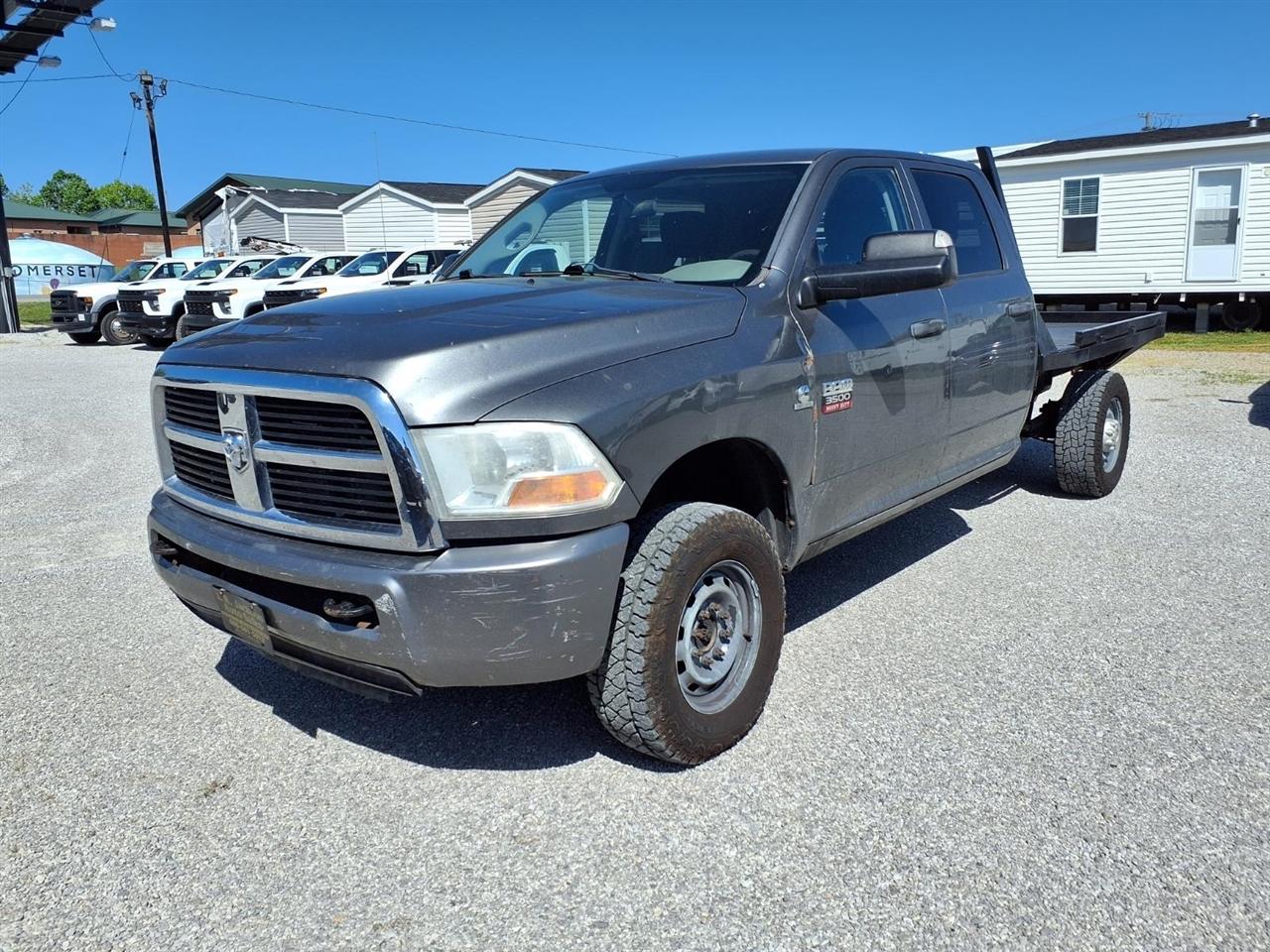 RAM 3500 4WD Crew Cab 169" ST 2011