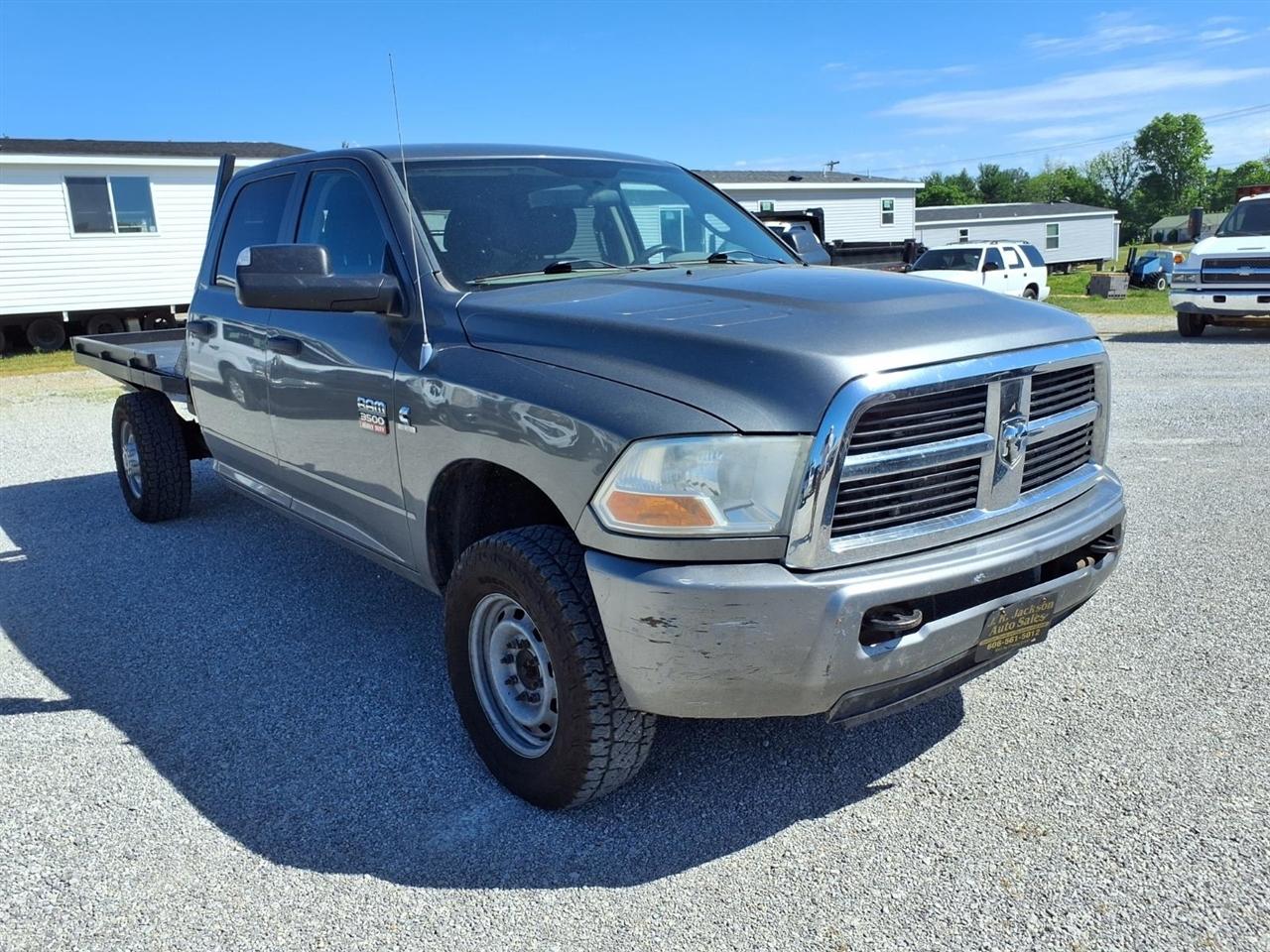 RAM 3500 4WD Crew Cab 169" ST 2011