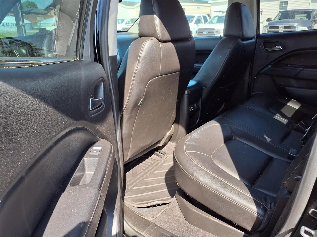 GMC Canyon 4WD Crew Cab 140.5" SLT 2019