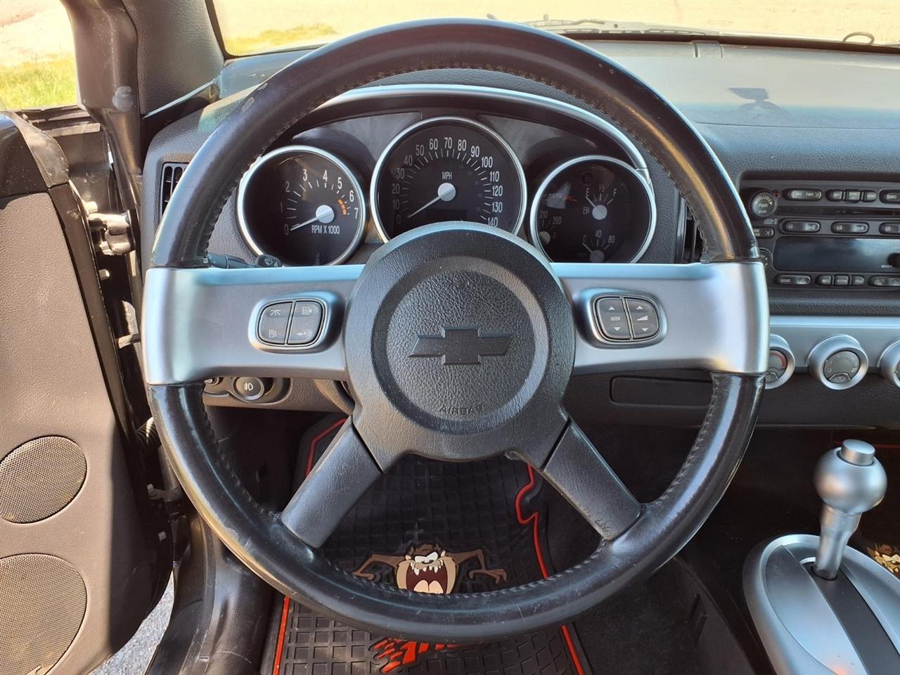 Chevrolet SSR Reg Cab 116.0" WB LS 2004