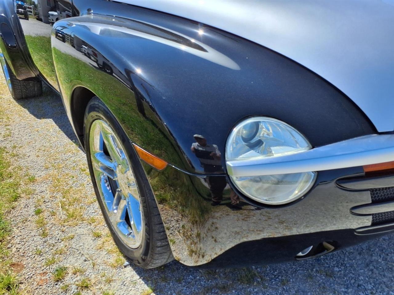 Chevrolet SSR Reg Cab 116.0" WB LS 2004