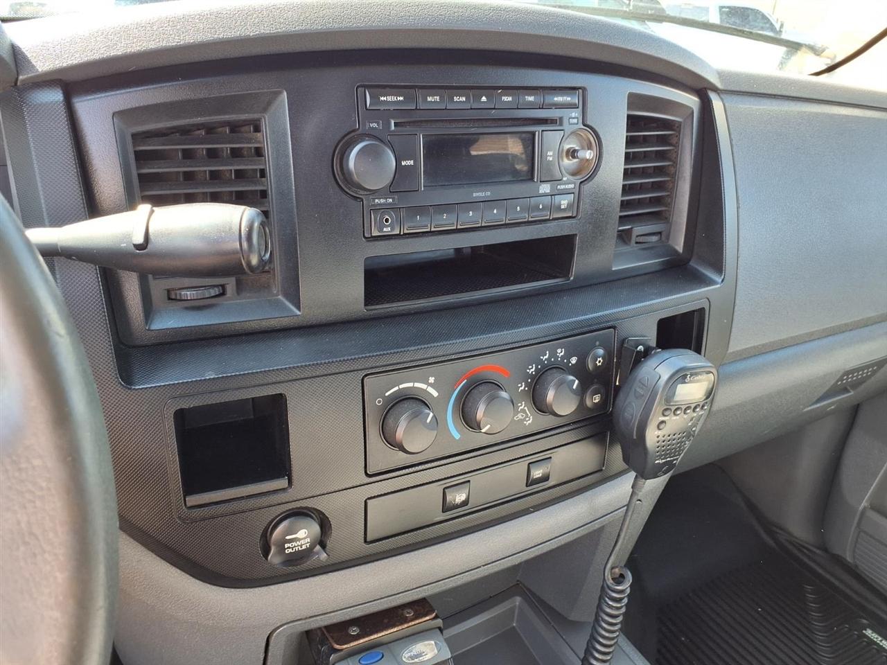 Dodge Ram 2500 4WD Quad Cab 160.5" ST 2008