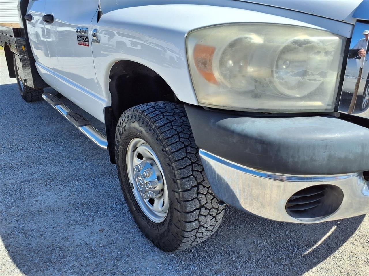 Dodge Ram 2500 4WD Quad Cab 160.5" ST 2008