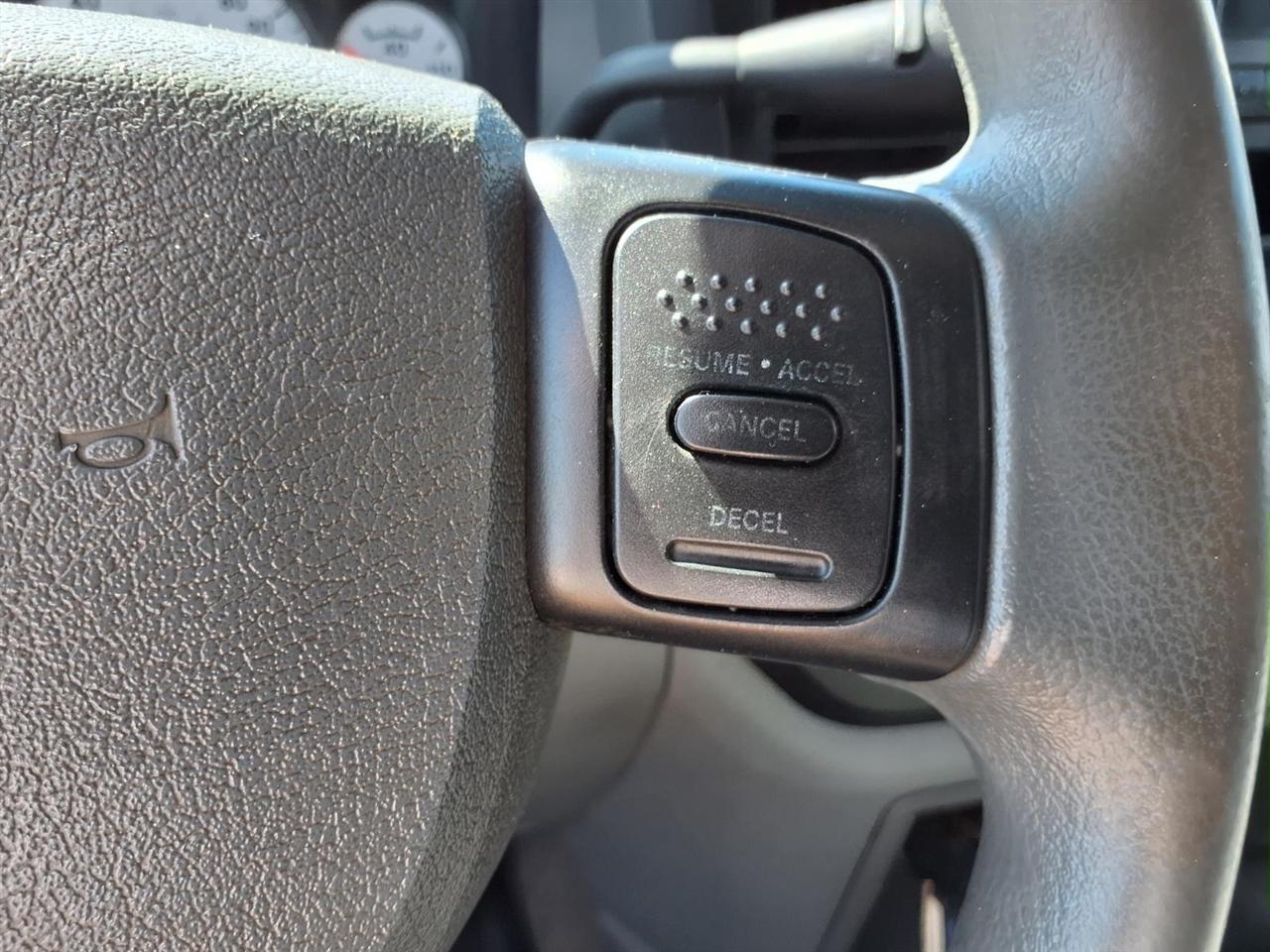 Dodge Ram 2500 4WD Quad Cab 160.5" ST 2008