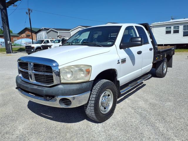White 2008 Dodge RAM 2500 ST Quad Cab LB 4WD Pickup Truck Four-Wheel Drive 4-Speed Automatic