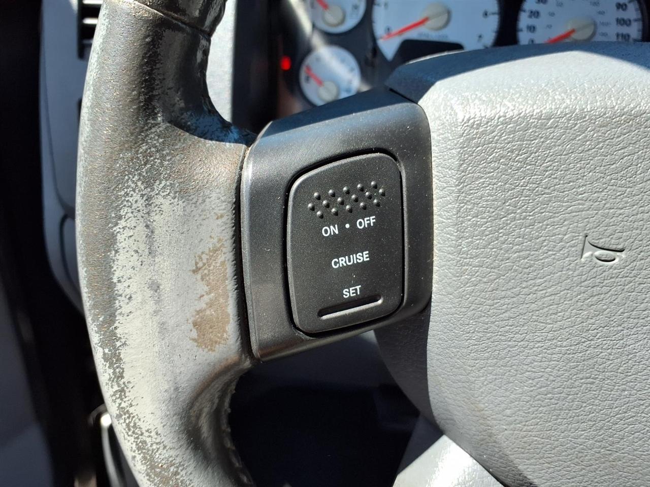 Dodge Ram 2500 4dr Mega Cab 160.5" WB 4WD Laramie 2006