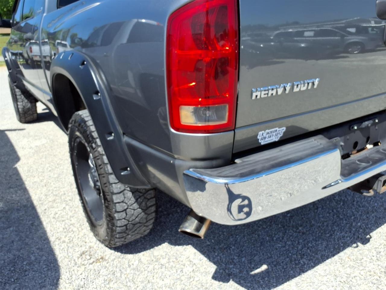 Dodge Ram 2500 4dr Mega Cab 160.5" WB 4WD Laramie 2006