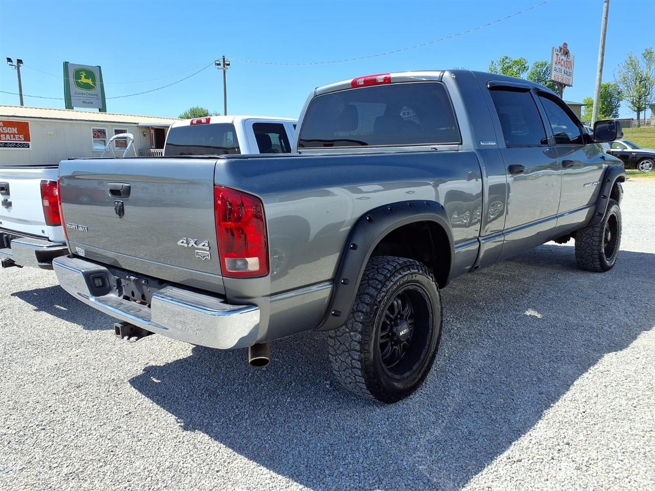 Dodge Ram 2500 4dr Mega Cab 160.5" WB 4WD Laramie 2006