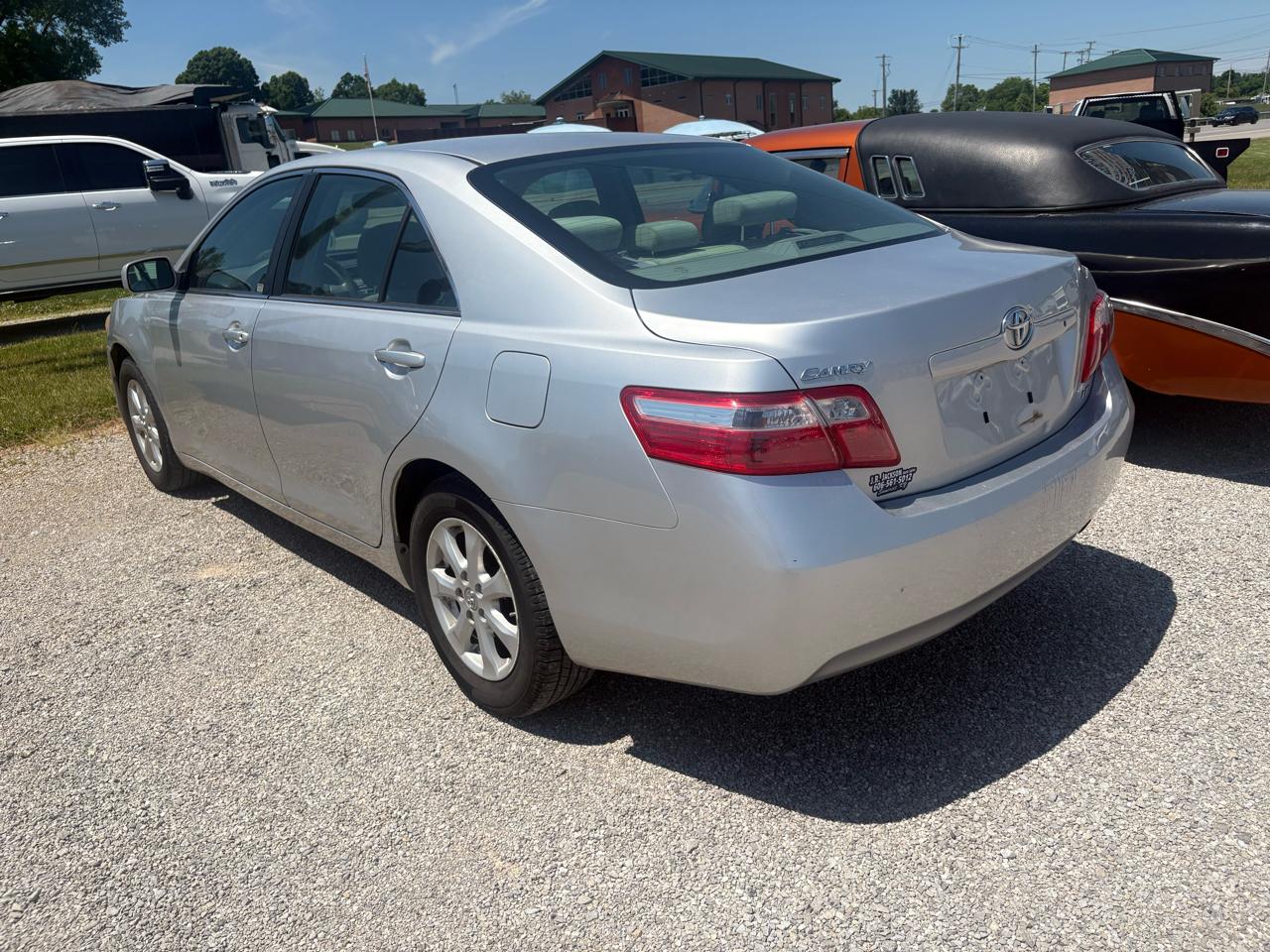 Toyota Camry 4dr Sdn I4 Auto LE (Natl) *Ltd Avail* 2009