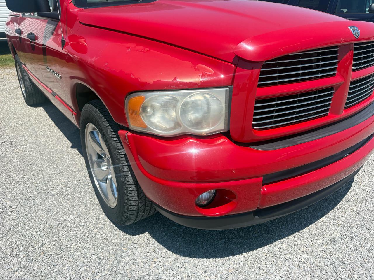 Dodge Ram 1500 4dr Quad Cab 140" WB 2002