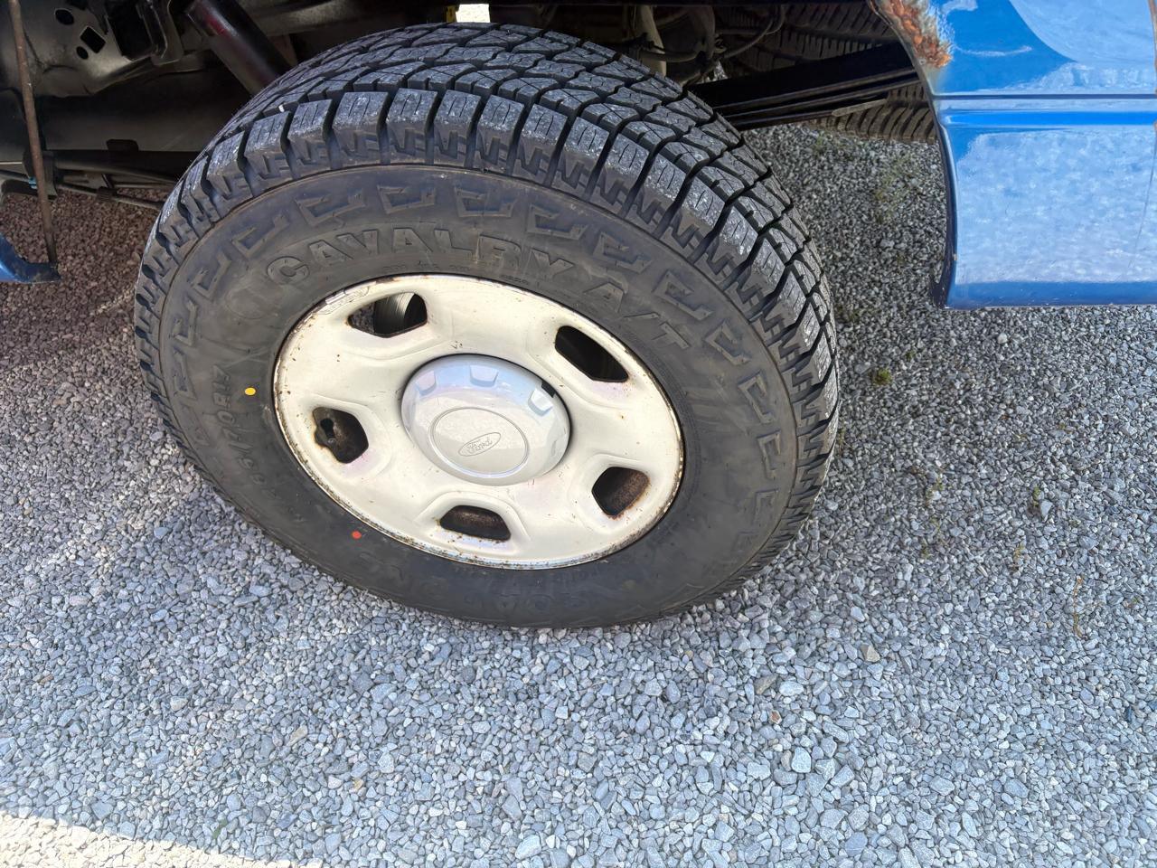 Ford F-150 4WD SuperCab 133" XLT 2010