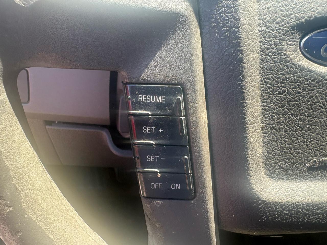 Ford F-150 4WD SuperCab 133" XLT 2010