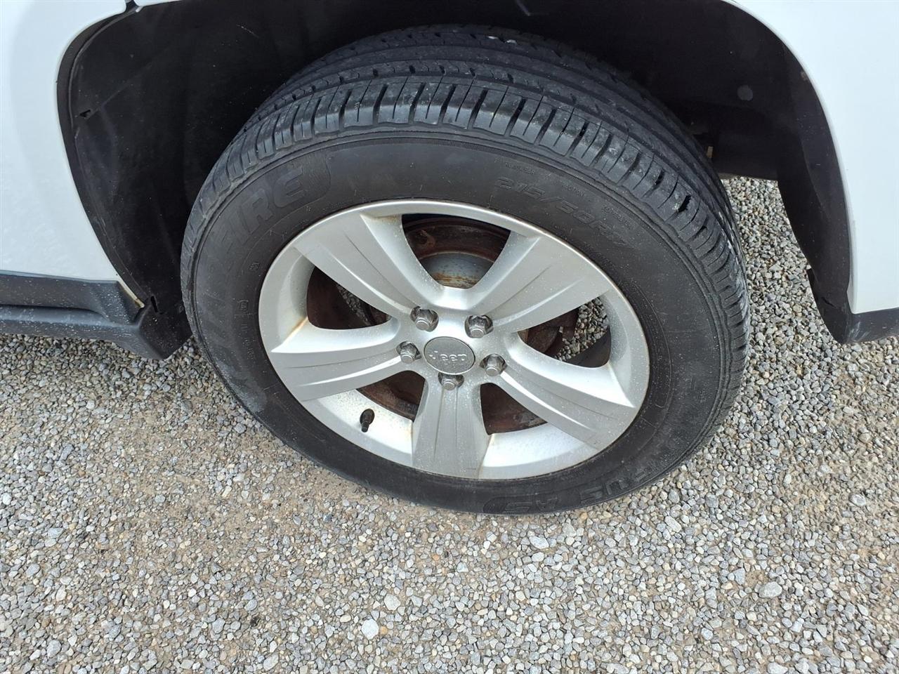 Jeep Compass 4WD 4dr Sport 2012