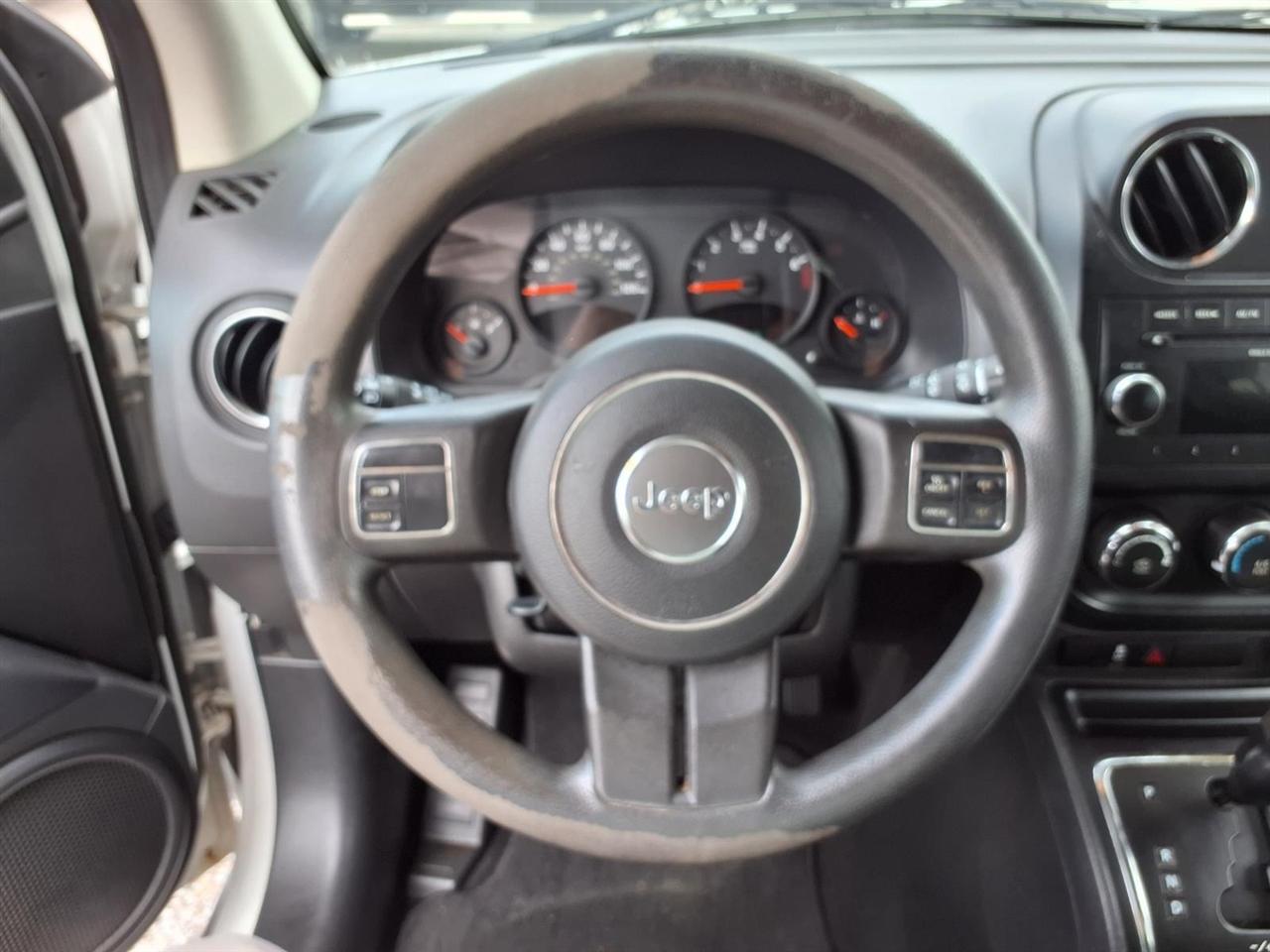 Jeep Compass 4WD 4dr Sport 2012