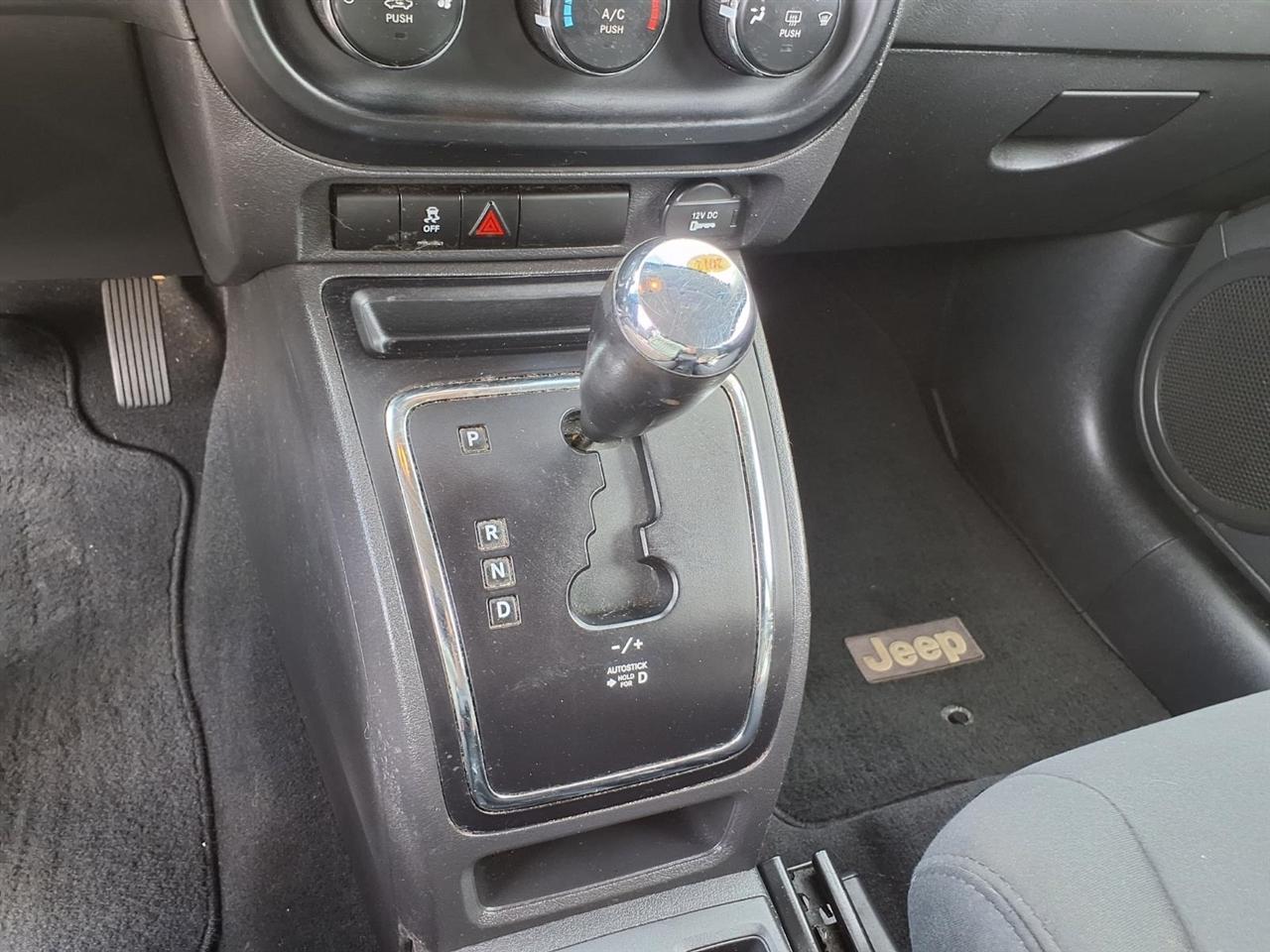 Jeep Compass 4WD 4dr Sport 2012