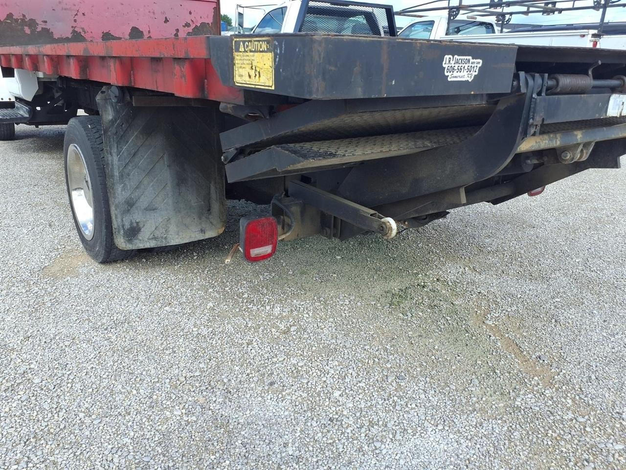 Chevrolet CC5500 Regular Cab 2WD 2005