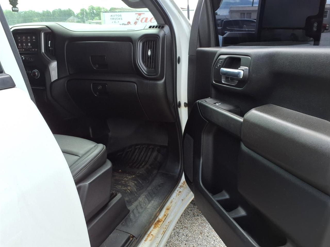 Chevrolet Silverado 3500HD 4WD Crew Cab 172" Work Truck 2024