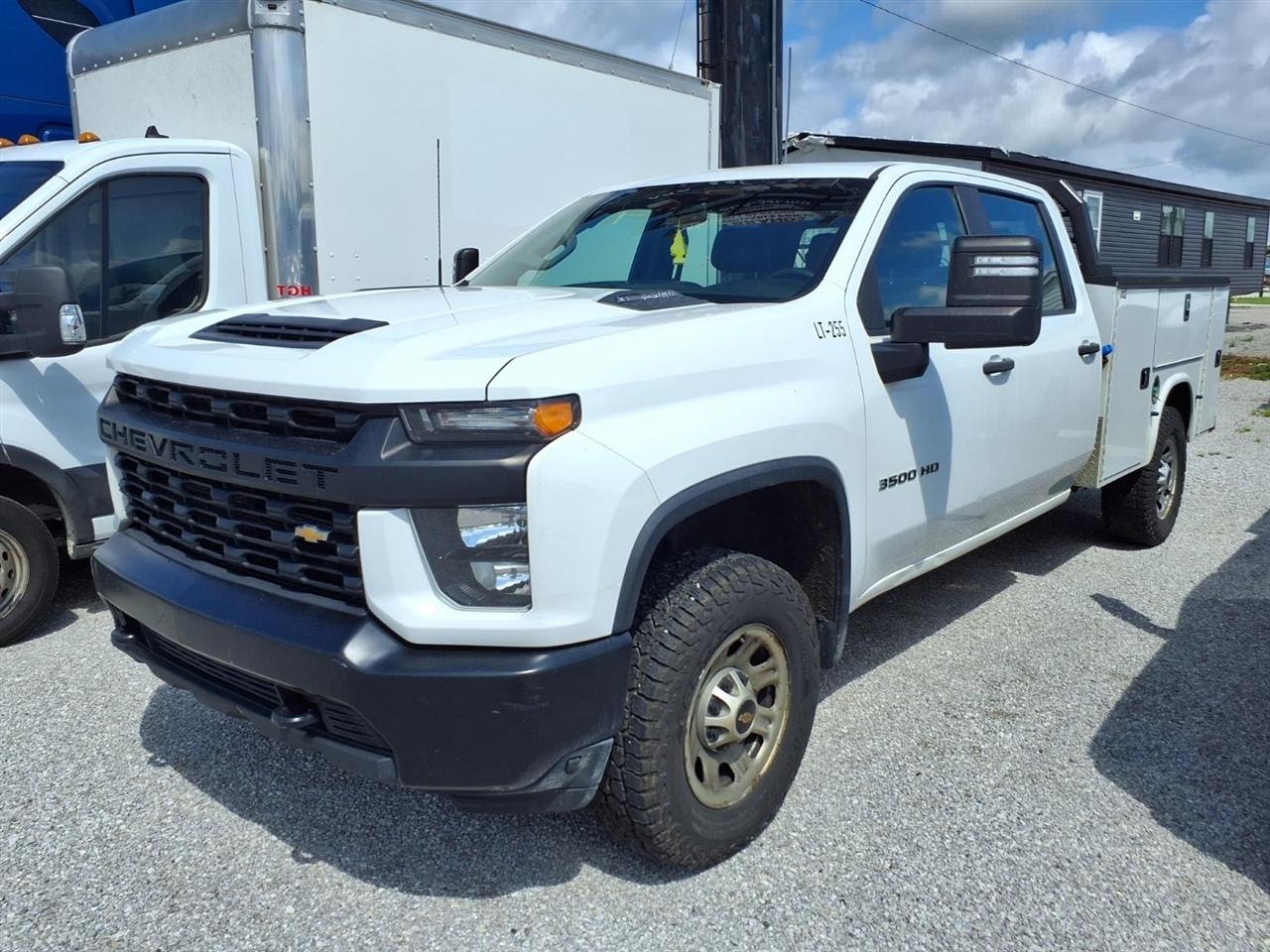 2022 Chevrolet Silverado 3500HD 4WD Crew Cab 172" Work Truck