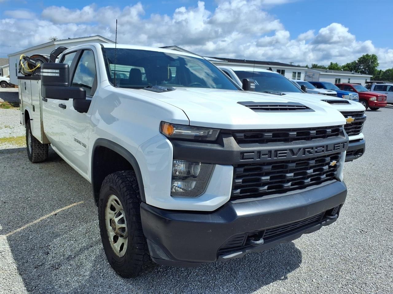 Chevrolet Silverado 3500HD 4WD Crew Cab 172" Work Truck 2022