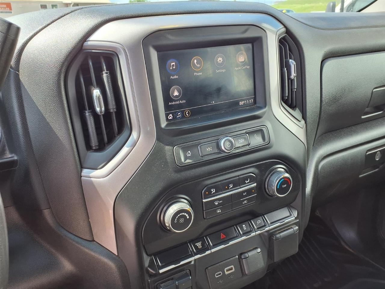 Chevrolet Silverado 3500HD 4WD Crew Cab 172" Work Truck 2022