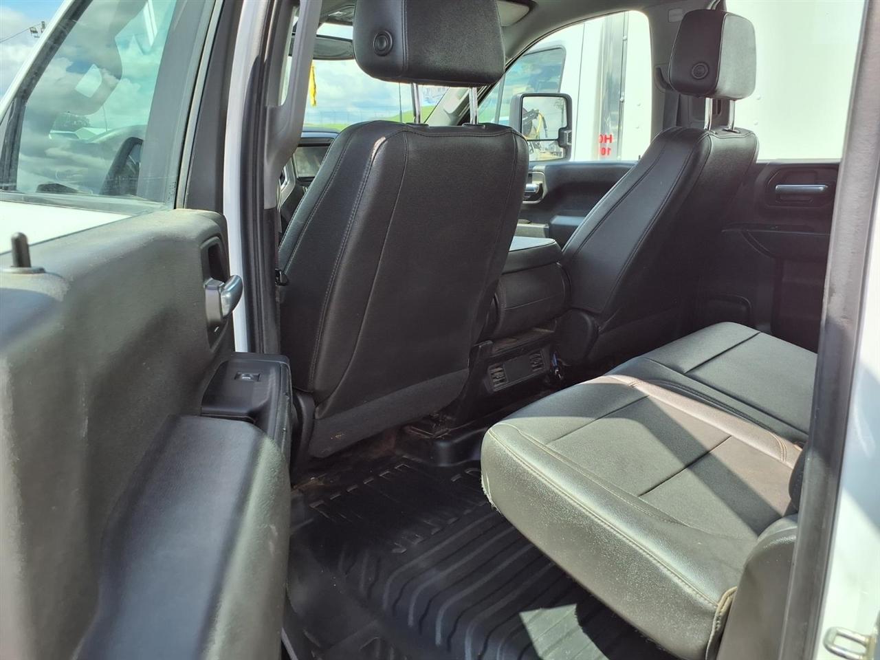 Chevrolet Silverado 3500HD 4WD Crew Cab 172" Work Truck 2022