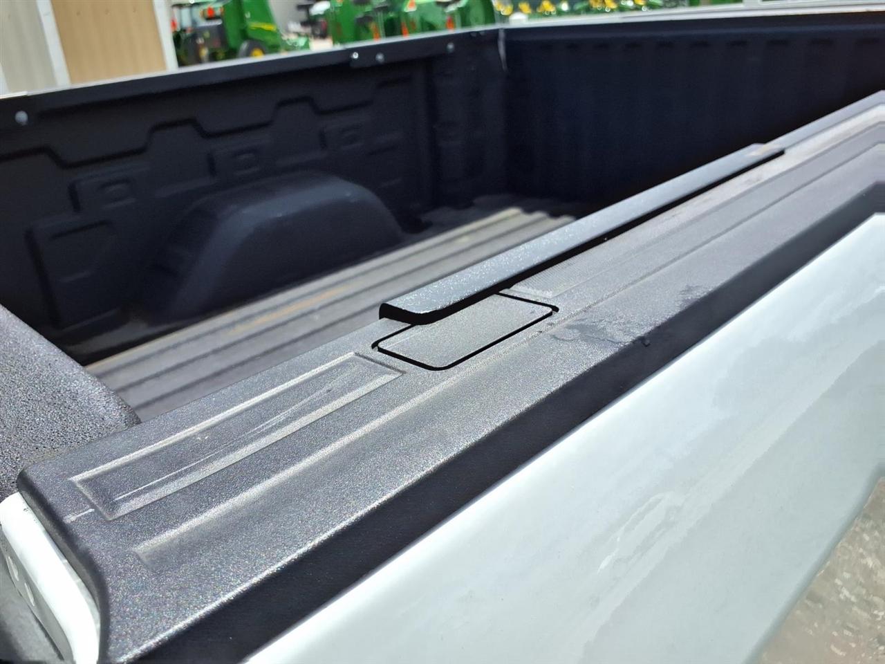 Chevrolet Silverado 1500 4WD Crew Cab 157" Work Truck 2021