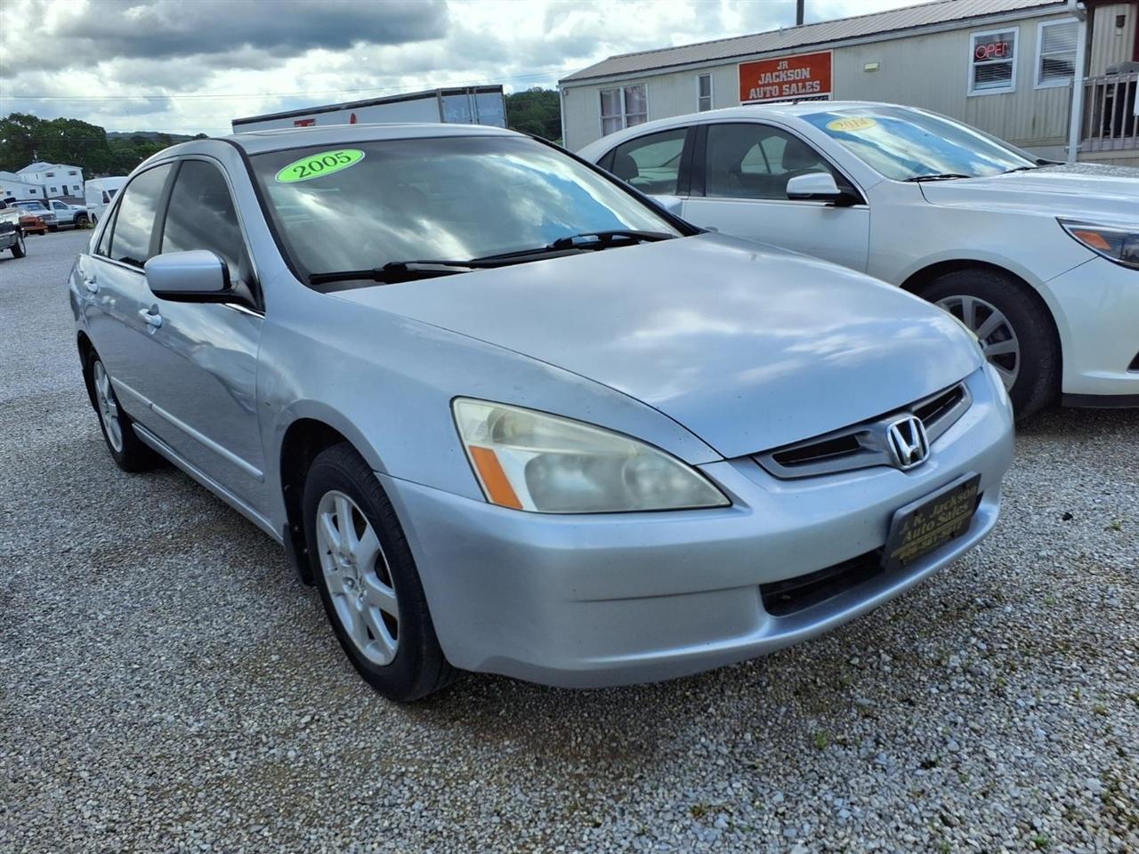 Honda Accord Sdn EX-L V6 AT 2005