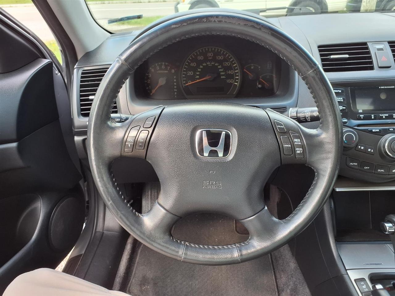 Honda Accord Sdn EX-L V6 AT 2005