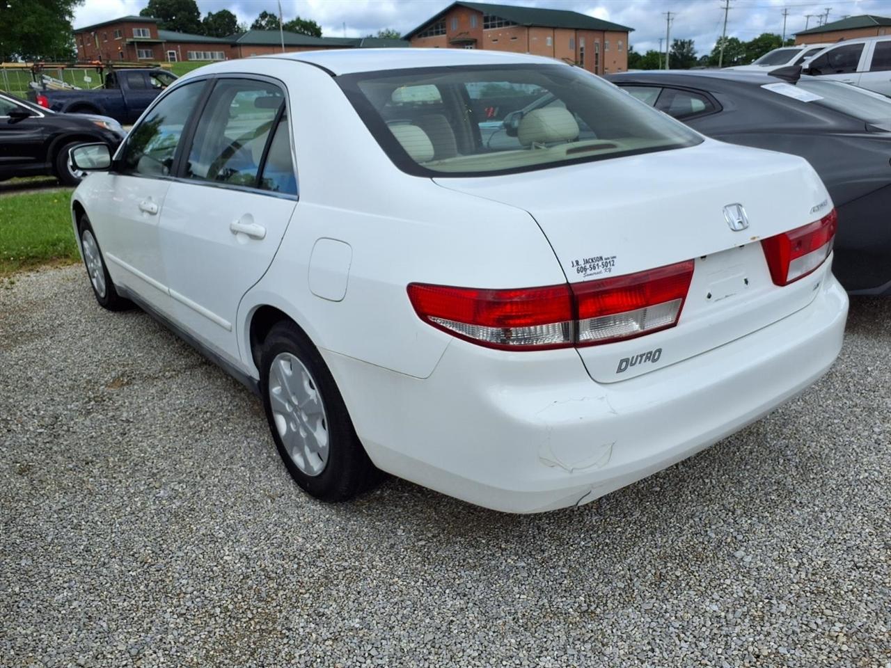 Honda Accord Sdn LX Auto 2004