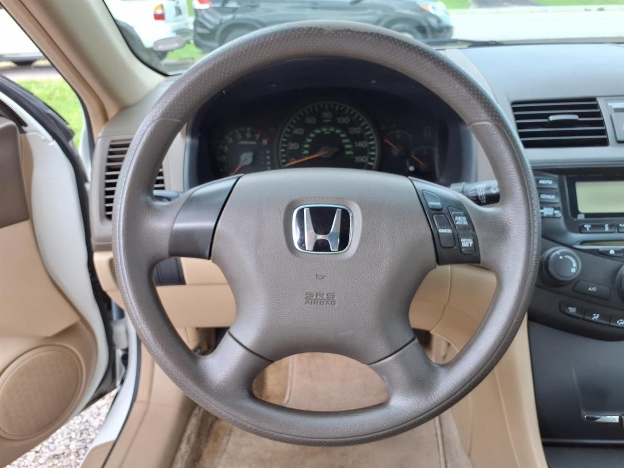 Honda Accord Sdn LX Auto 2004