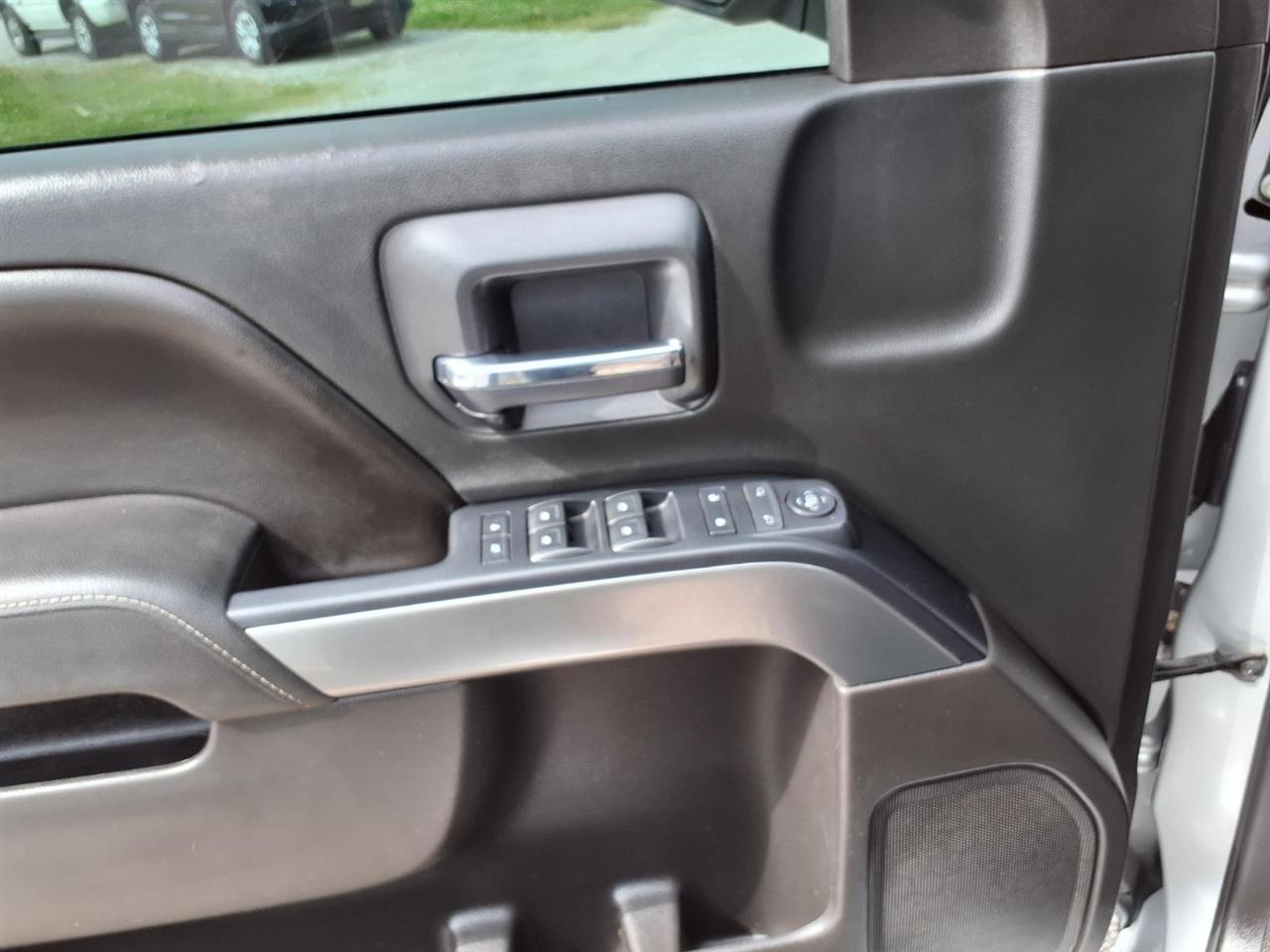 Chevrolet Silverado 1500 4WD Double Cab 143.5" LT w/1LT 2016