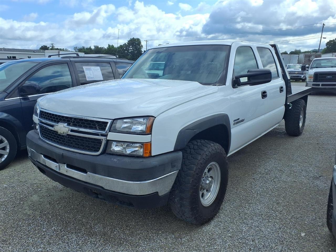 Chevrolet Silverado 2500HD Classic 4WD Crew Cab 167" Work Truck 2007