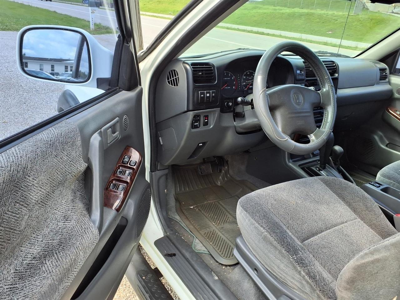 Honda Passport 4WD EX Auto w/Luxury Pkg 2000